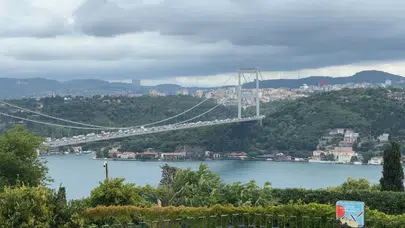 İstanbul'da hava aniden karardı: Meteoroloji uyardı