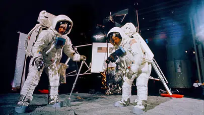 Astronotları Ay'dan kurtaran kalem rekor fiyata satıldı