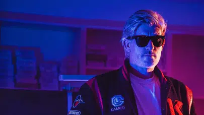 Kavinsky kimdir? Elektronik müziğin önemli isimlerinden biri olarak neden unutulmaz?