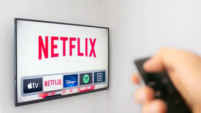 Netflix'te televizyon dönemi başlayabilir : Sürekli yayın yapan kanallar masada