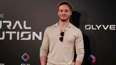 Kerem Bürsin'in yeni imajı neden bu kadar dikkat çekti?