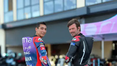 Toprak Razgatlıoğlu ve Kıvanç Tatlıtuğ’dan olay ’El Turco’ buluşması!