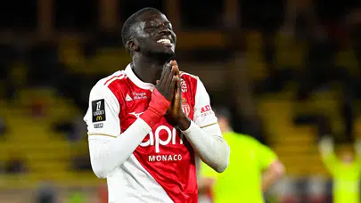 Beşiktaş'ın yeni transferi Kassoum Ouattara İstanbul'a geliyor