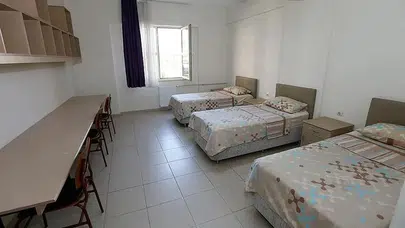 Öğrencilere yüksek fiyatlarla sunulan yurtlar hangi şehirlerde bulunuyor?