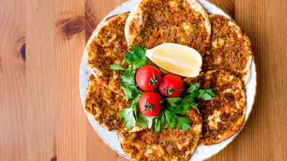 Fiyatı enflasyona fark attı : Lahmacun artık lüks mü oluyor?