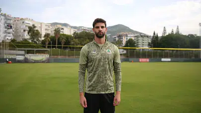 Ümit Akdağ kimdir? Kaç yaşında?