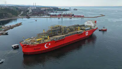 Karadeniz'de doğal gaz üretimini 2 katına çıkartacak Osman Gazi platformunda Alev Kulesi monte edildi!