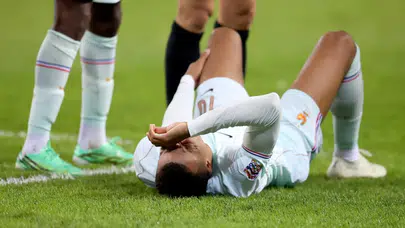 Kylian Mbappe’nin sakatlığında son durum belli oldu! Ameliyat gerekmiyor