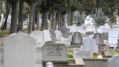 Adana'da mezarlık ücretlerine zam geldi: Bir mezarın bedeli 49 bin TL’ye fırladı!