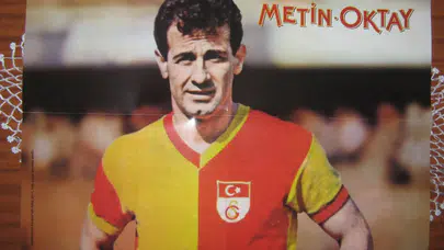 Metin Oktay vefatının 35'inci yıl dönümünde kabri başında anıldı
