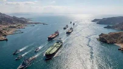 ABD, Hürmüz Boğazı'nda tankerler için yeni geçiş düzenlemesi mi getirdi?