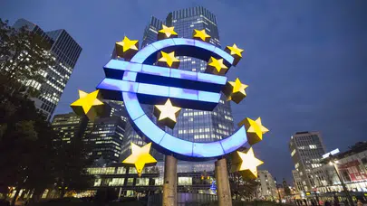 Euro Bölgesi’nde yatırımcı güveni beklentilerin üstünde kaldı