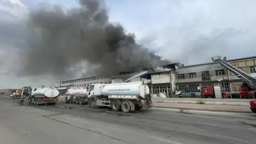 Konya'da yangına müdahale eden itfaiye eri şehit oldu
