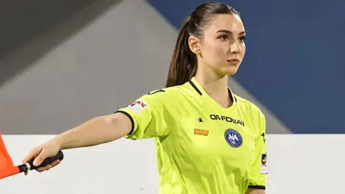 Futbol Dünyasında Tartışmalara Neden Olan Hakem Gerçek mi Yoksa Yapay Zeka mı?