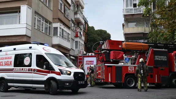 Bakırköy'de özel okulda yangın çıktı!