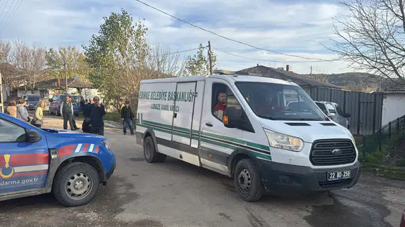 Edirne'de ev yangını: 1 ölü!