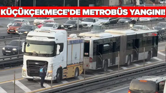 Metrobüs durağında korku dolu anlar!