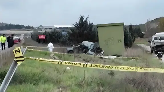 Gece kazası sabah ortaya çıktı: Büyükçekmece’de 2 kişi hayatını kaybetti
