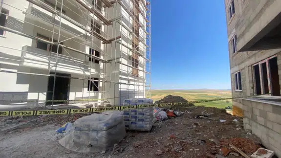 71 yaşındaki adam, işe başladığı gün öldü