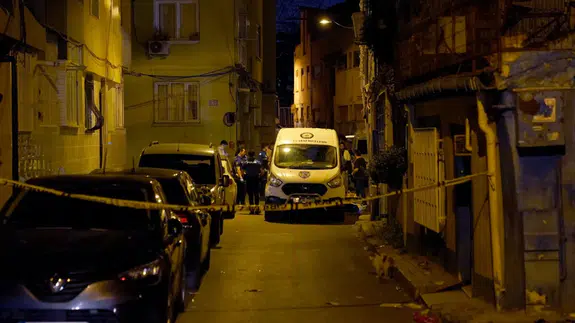 Fatih'te kan donduran cinayet: Otomobilde katledildi