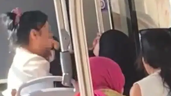 Toplu taşımada hakarete uğrayan kadının şikayeti sonuç verdi