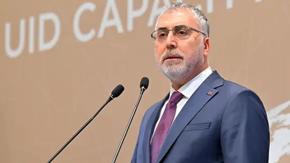 Vedat Işıkhan, 600 bin kamu işçisi için 2. teklifi vereceklerini duyurdu