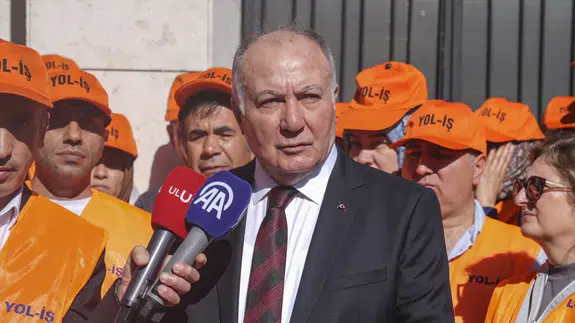 TÜRK-İŞ, kamu işçisi için hükümetten yeni teklif istedi!