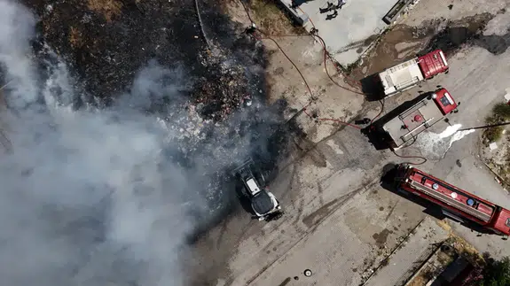 İzmir Ayakkabıcılar Sitesi'nde yangın paniği!