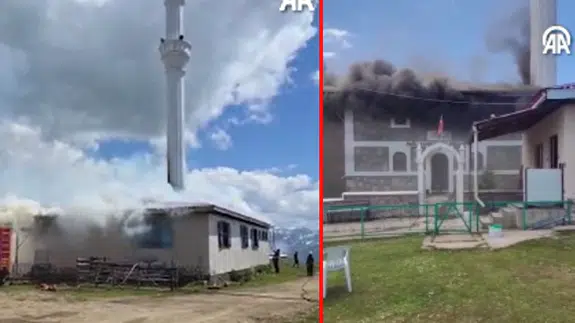 Trabzon'da cami yangını: Alevler yükseldi!