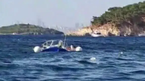 Heybeliada’da 7 kişinin bulunduğu tekne battı