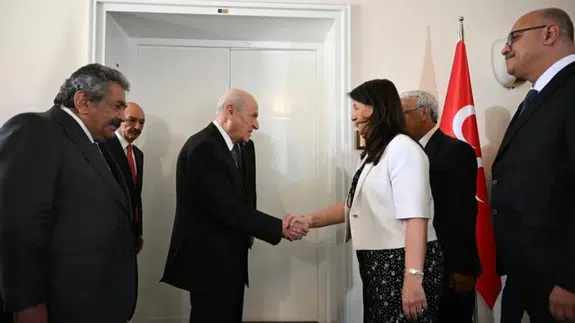 DEM Parti ile Devlet Bahçeli görüşmesi başladı