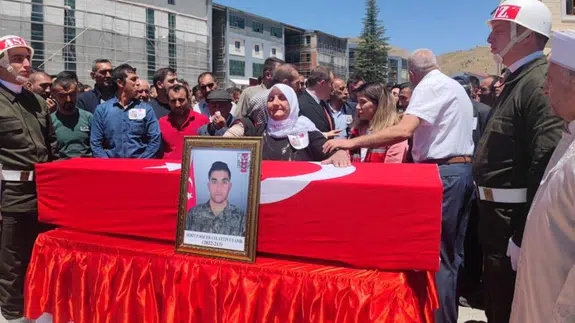 Şehit Celalettin Uyanık son yolculuğuna uğurlanıyor