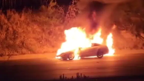 Tekirdağ'da otomobil alev topuna döndü!