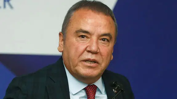 Antalya Büyükşehir Belediye Başkanı Muhittin Böcek gözaltına alındı!