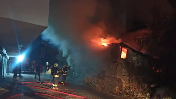 Konya'da depo yangını!