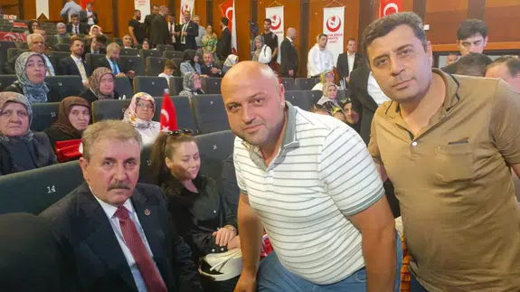 Destici’den staj ve çıraklık sigortası mağdurlarına destek