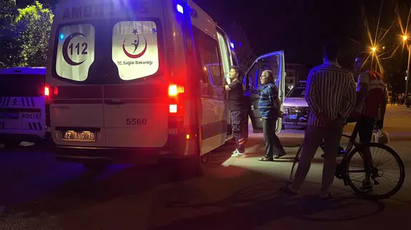 Konya'da bir genç üvey babasını bıçakladı!