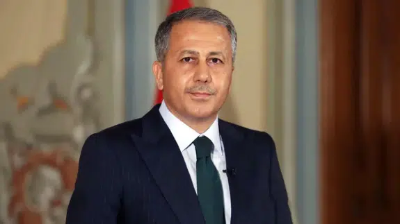 Bakan Yerlikaya: Bursa’da 300 bin adet uyuşturucu hap ele geçirdik