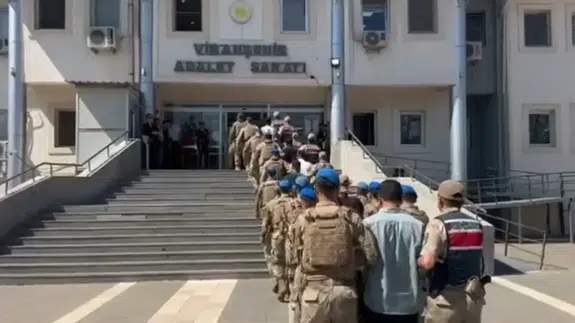 Şanlıurfa’da organize suç örgütüne operasyon: 18 şüpheliden 8'i tutuklandı!