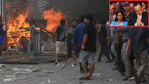 Nepal'de eski Başbakanın evi ateşe verildi: Eşi yanarak can verdi!