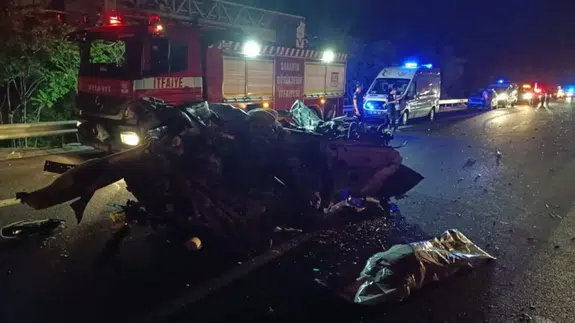 Anadolu Otoyolu'nda korkunç kaza: 1 ölü, 1 yaralı