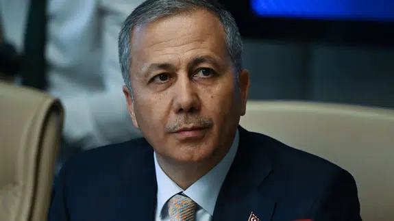 Bakan Yerlikaya: Mali suç örgütlerine yönelik operasyonlarda 115 şüpheli yakalandı