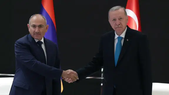 Cumhurbaşkanı Erdoğan, Paşinyan'ı kabul etti!
