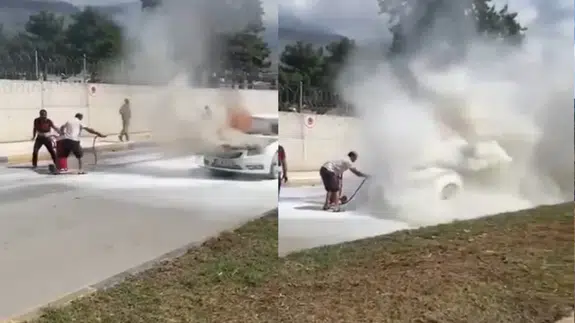 Hatay'da seyir halindeki araç alevlere teslim oldu!