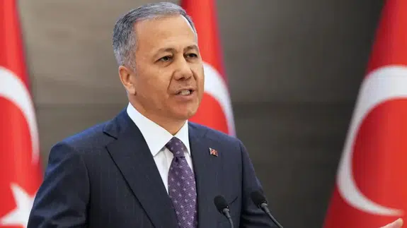 537 vatandaşı 984 milyon lira dolandıran şebeke çökertildi!