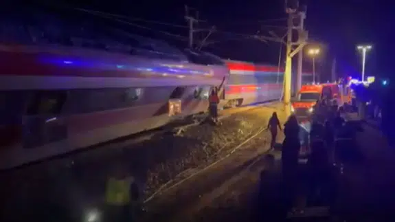 İspanya’da hızlı tren faciası: 21 ölü, 100 yaralı!