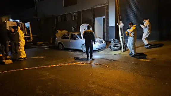Kağıthane'de feci ölüm: Isınmak için girdiği otomobilde yanarak hayatını kaybetti