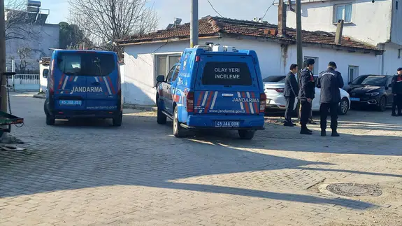 Manisa'da kayıp olarak aranan yaşlı adam, dere yatağında ölü bulundu