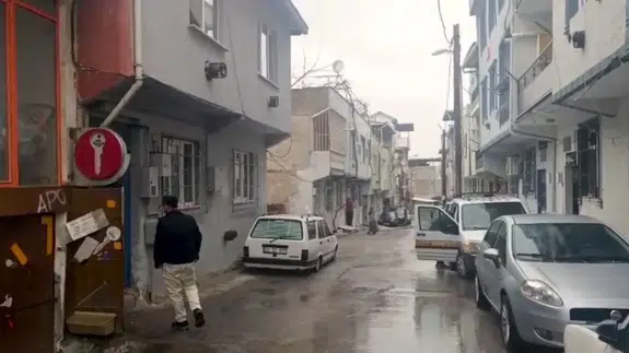 Bursa'da boşanma aşamasındaki eşi tarafından silahla vurulan kadın ağır yaralandı