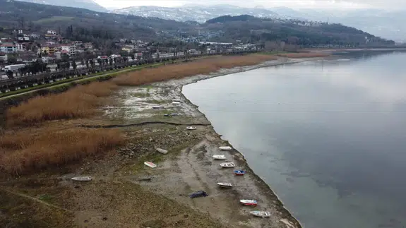 Sapanca Gölü'ne can suyu: Son yağışlarla su seviyesi 8 santimetre arttı!